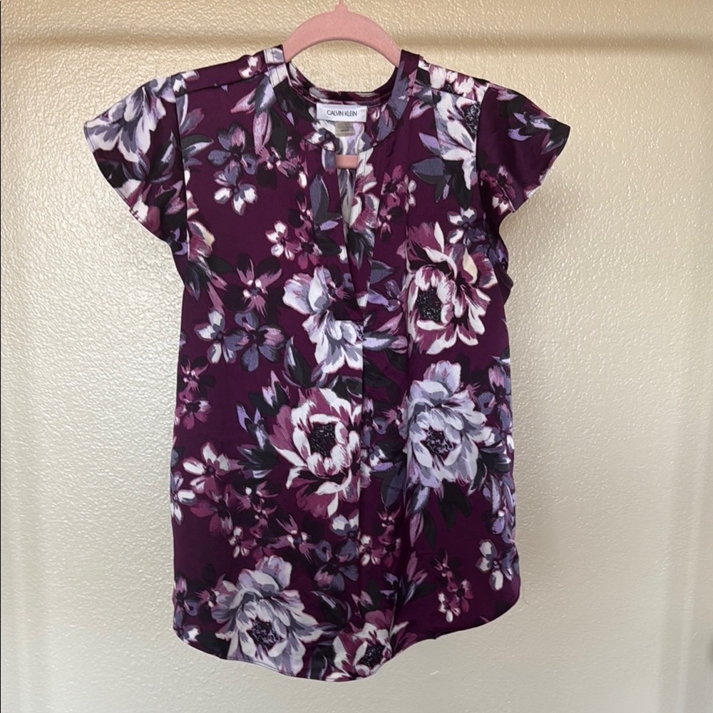 Calvin Klein Women's Floral Purple Top